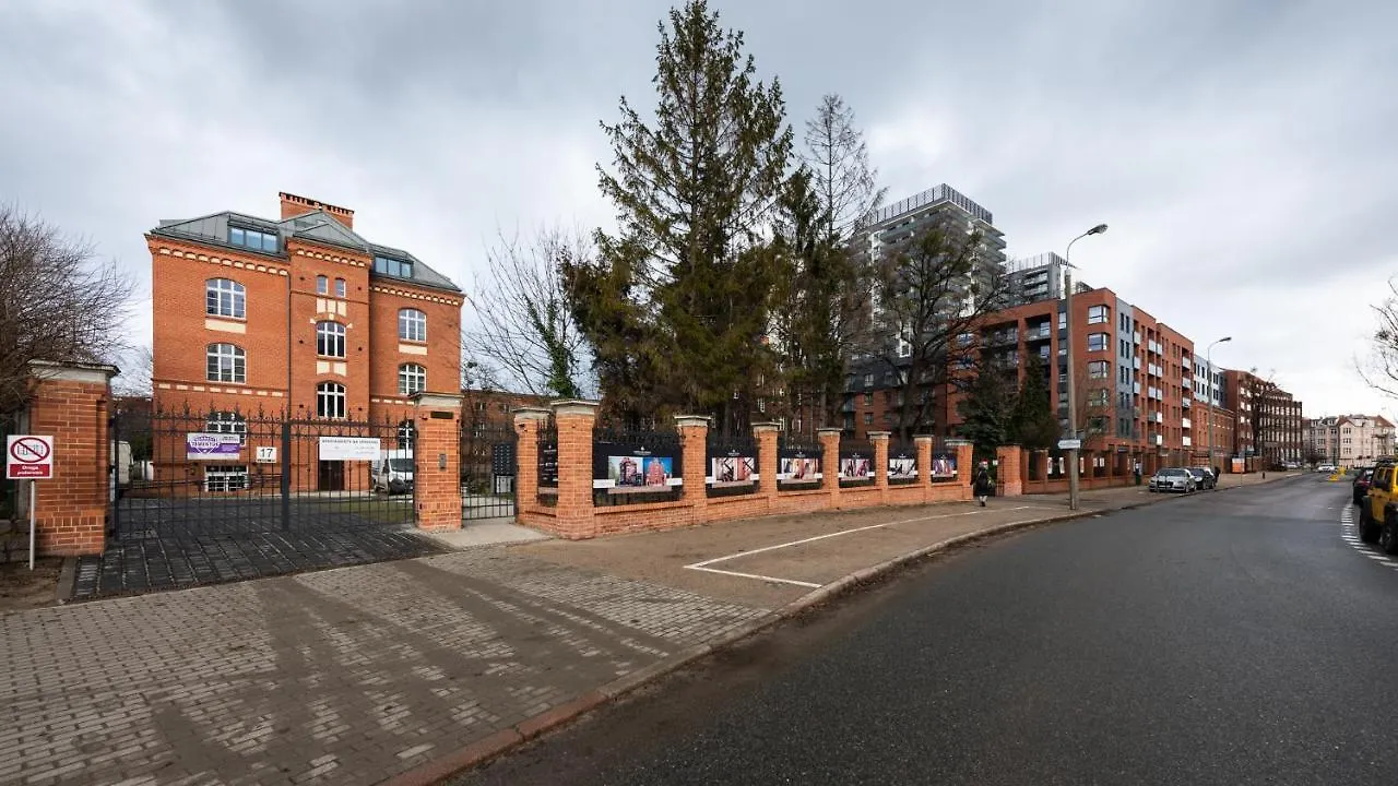 Flatbook - City Center Apartments Waterlane Vintage With Gym Gdańsk