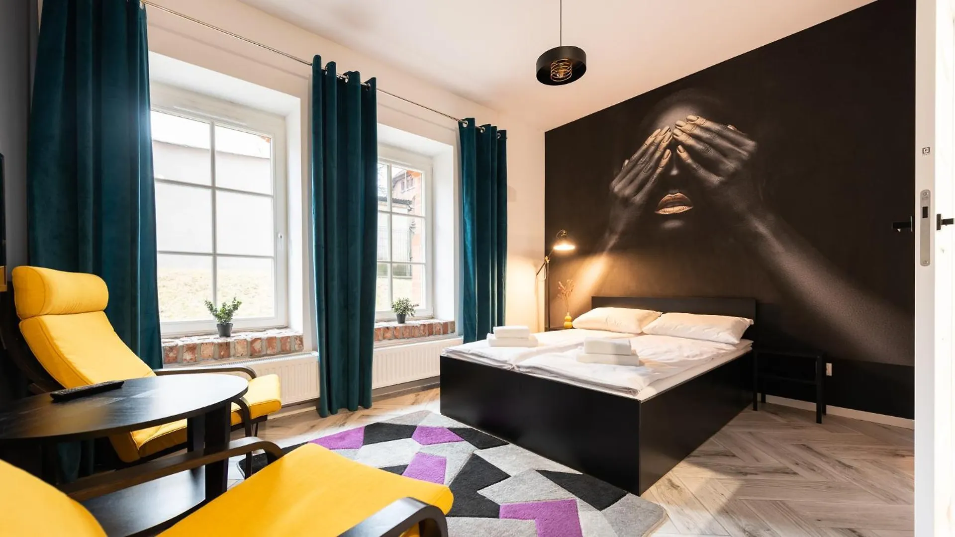 Flatbook - City Center Apartments Waterlane Vintage With Gym グダニスク